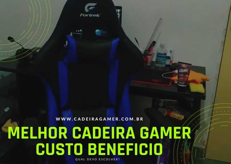 Cadeira gamer preta e azul setup